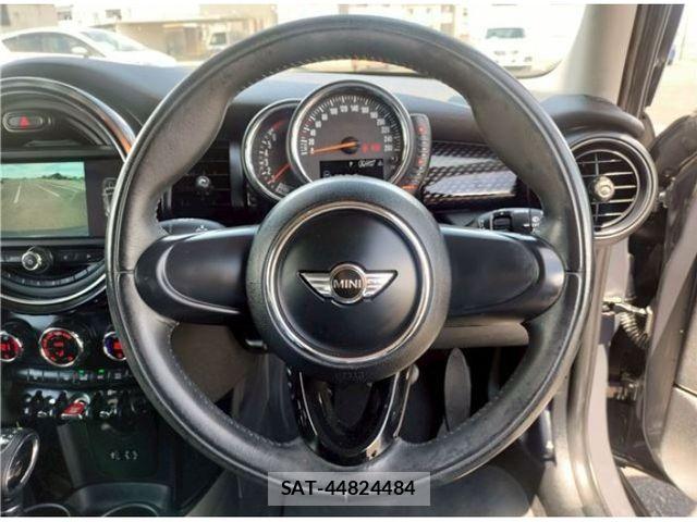Bmw MINI 2016-03 8206636-19
