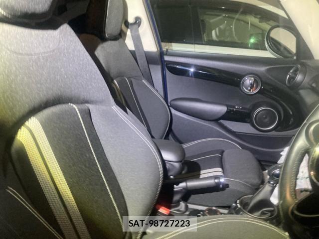 Bmw MINI 2015-03 8313404-10