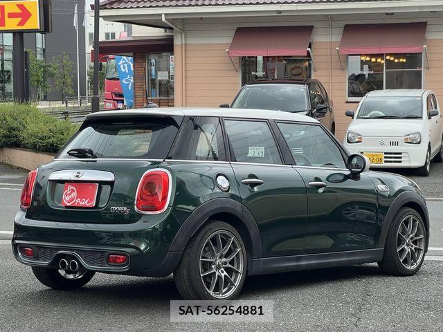 Bmw MINI 2015-07 8335100-2