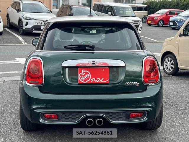 Bmw MINI 2015-07 8335100-7