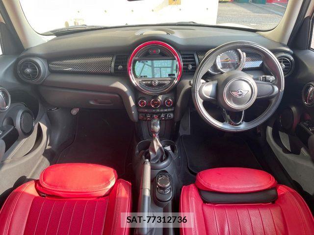 Bmw MINI 2017-03 8353998-1