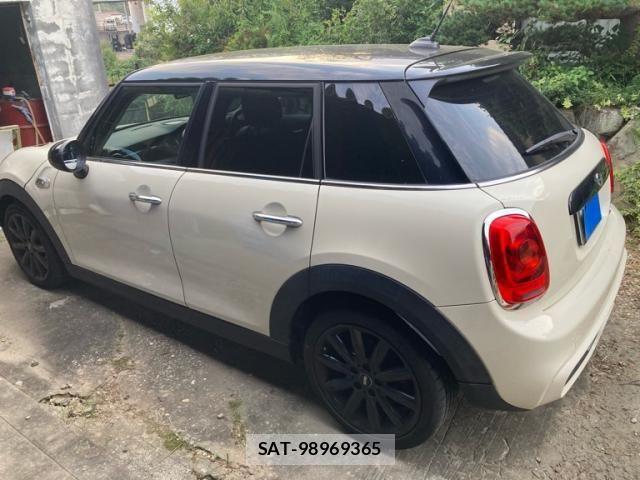 Bmw MINI 2017-06 8353997-1
