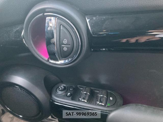 Bmw MINI 2017-06 8353997-4