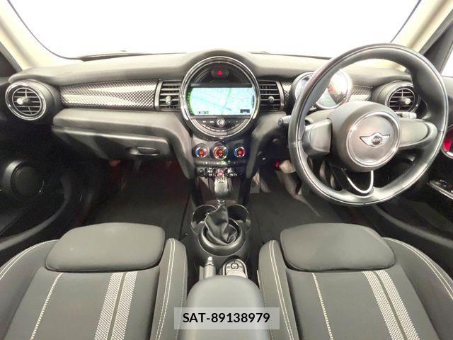 Bmw MINI 2016-04 8364963-1
