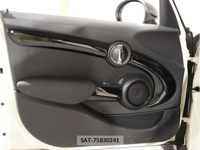 Bmw MINI 2017-07 8626010-11