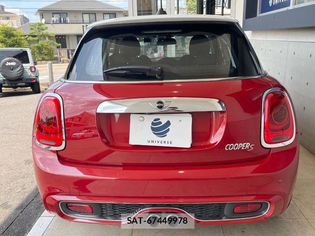 Bmw MINI 2017-11 8665872-12