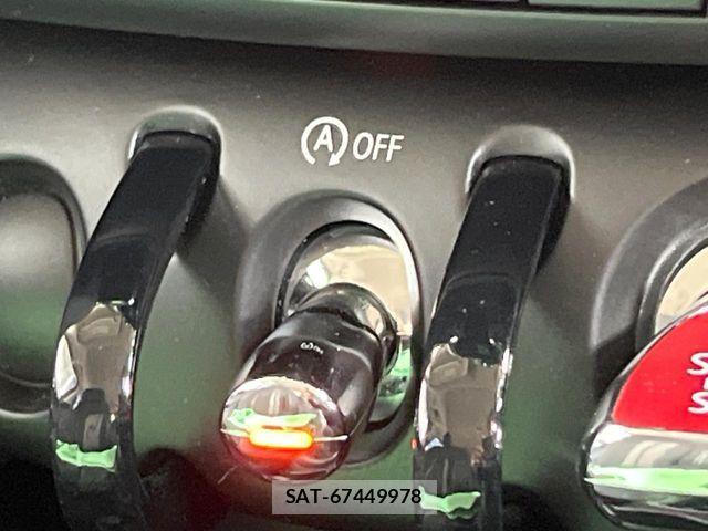 Bmw MINI 2017-11 8665872-19