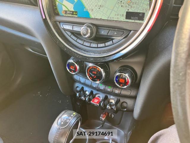 Bmw MINI 2015-09 8658235-9
