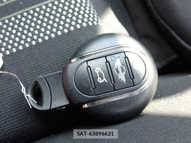 Bmw MINI 2017-06 8740946-24