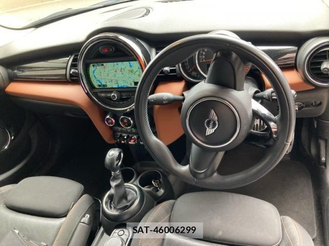 Bmw MINI 2017-01 8779634-11