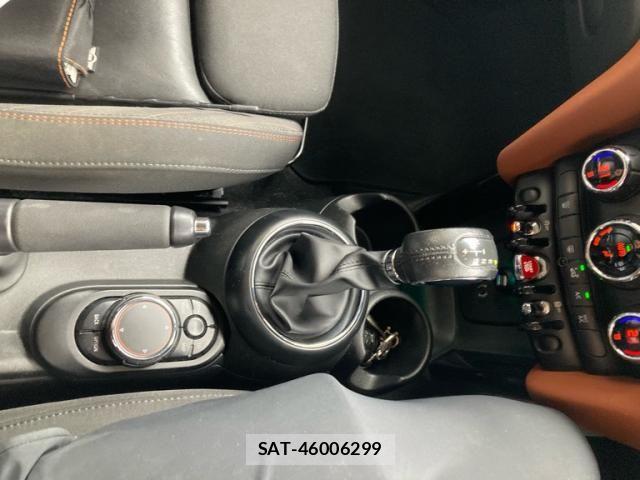 Bmw MINI 2017-01 8779634-15
