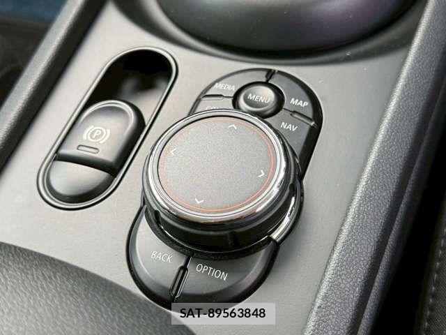 Bmw MINI 2017-12 6675204-9