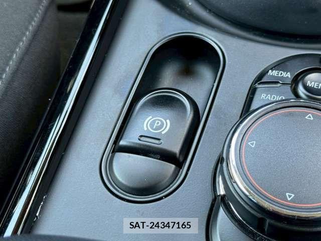 Bmw MINI 2017-01 7721534-9
