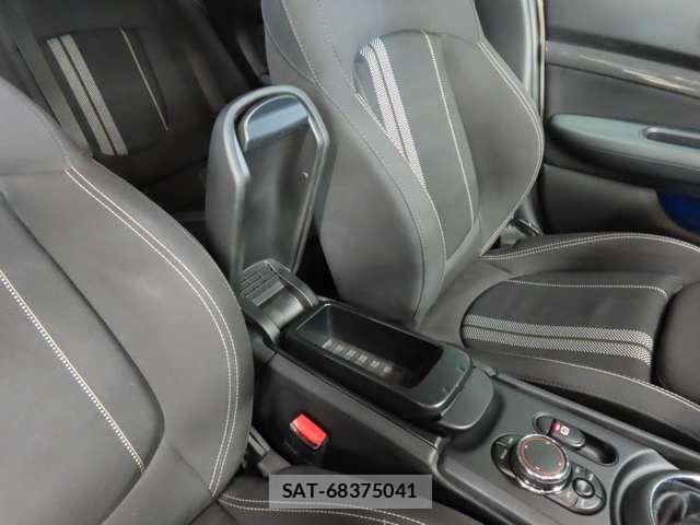 Bmw MINI 2018-03 8098306-17