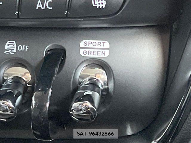Bmw MINI 2018-04 8129218-18