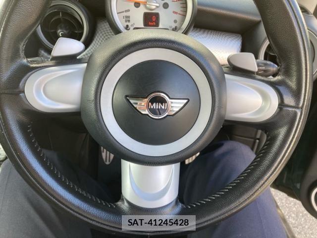 Bmw MINI 2010-08 8129228-11