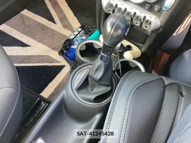 Bmw MINI 2010-08 8129228-12