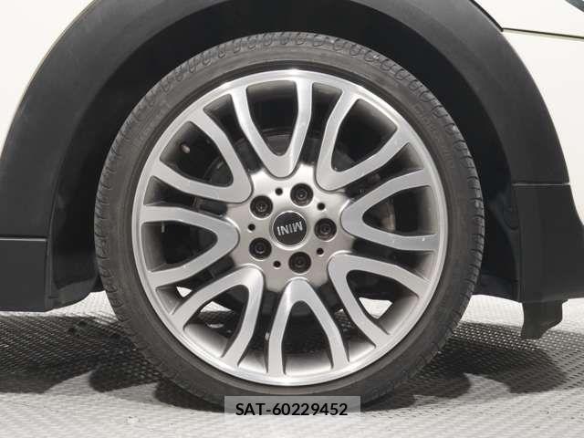 Bmw MINI 2017-08 5860739-10