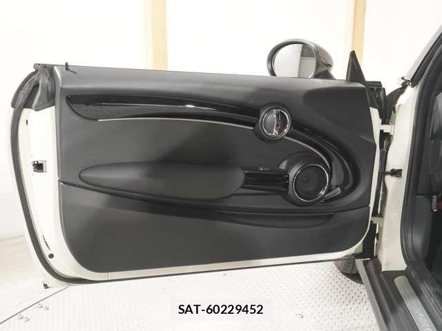 Bmw MINI 2017-08 5860739-13