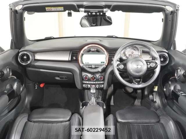 Bmw MINI 2017-08 5860739-3