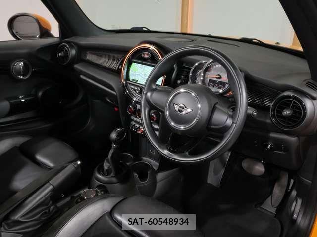 Bmw MINI 2017-05 7057719-15