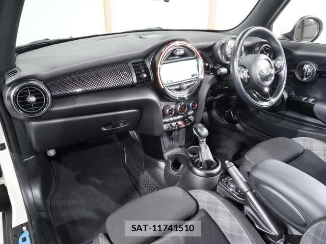 Bmw MINI 2017-11 7499737-14