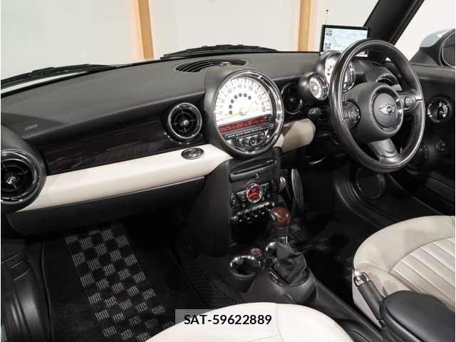 Bmw MINI 2011-07 8523794-11