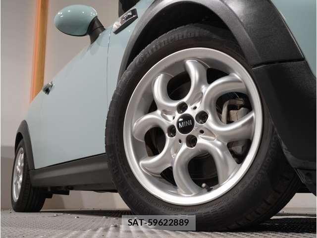 Bmw MINI 2011-07 8523794-18