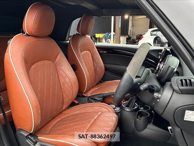 Bmw MINI 2016-08 8779636-6