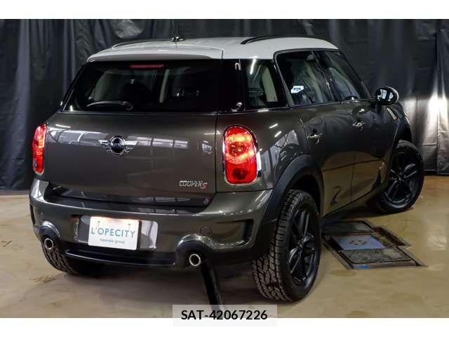 Bmw MINI 2012-06 5860744-2