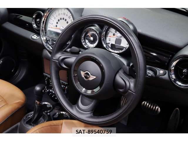 Bmw MINI 2012-11 7020108-9