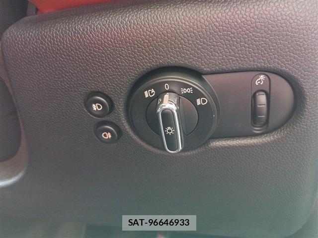 Bmw MINI 2018-02 7057717-15