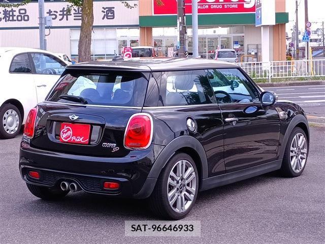 Bmw MINI 2018-02 7057717-2