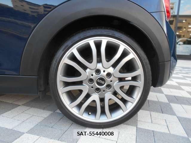 Bmw MINI 2016-10 8740949-18