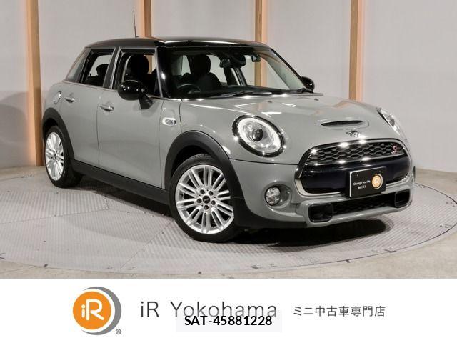 Bmw MINI 2018-02 7215451-0