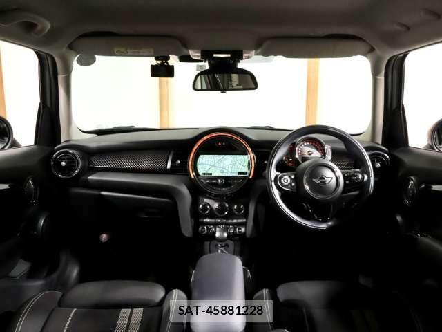 Bmw MINI 2018-02 7215451-3
