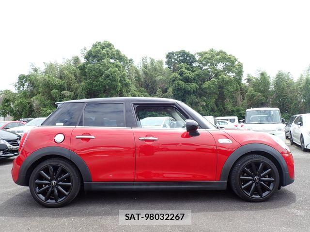 Bmw MINI 2018-02 7357011-4