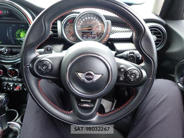 Bmw MINI 2018-02 7357011-7