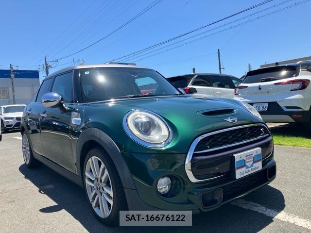 Bmw MINI 2016-10 8206640-0
