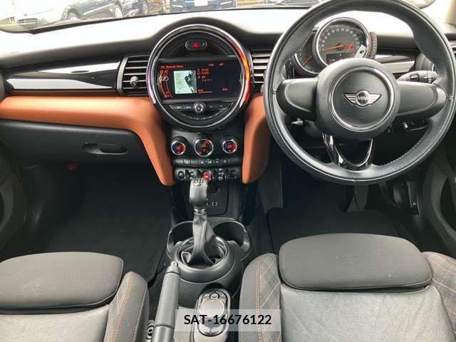 Bmw MINI 2016-10 8206640-2