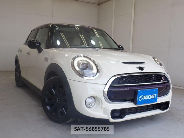 Bmw MINI 2018-06 8206638-0