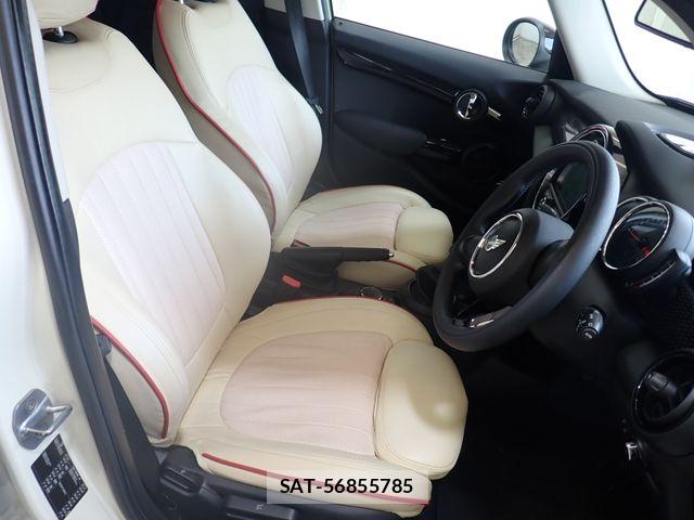 Bmw MINI 2018-06 8206638-22