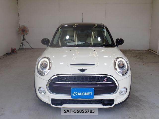 Bmw MINI 2018-06 8206638-4