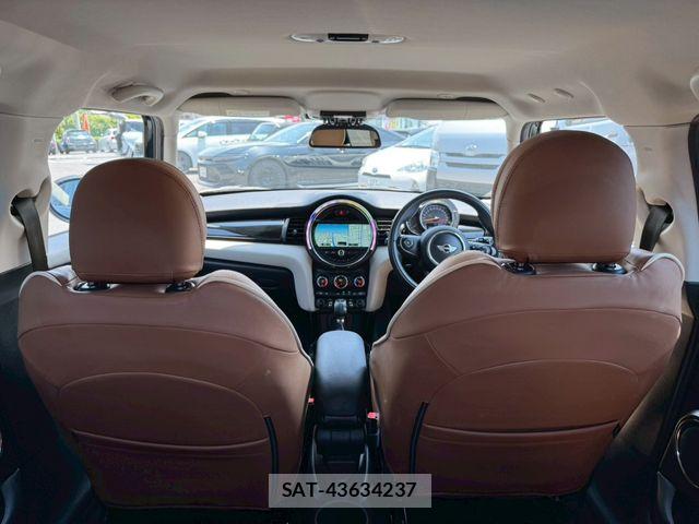 Bmw MINI 2017-08 8206639-9