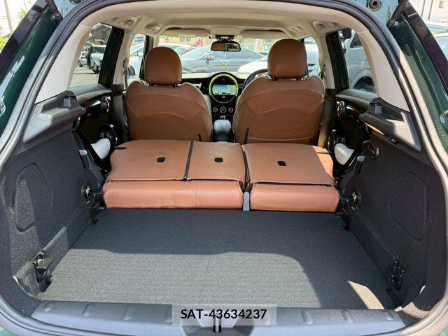 Bmw MINI 2017-08 8206639-11