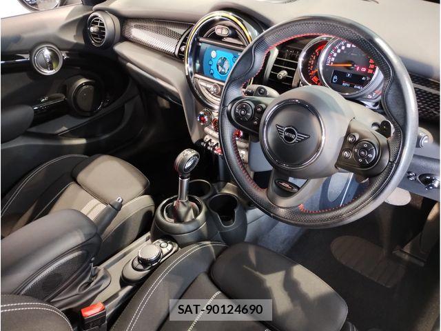 Bmw MINI 2019-09 8740950-14