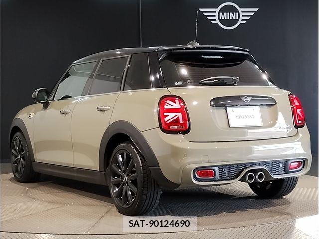 Bmw MINI 2019-09 8740950-6