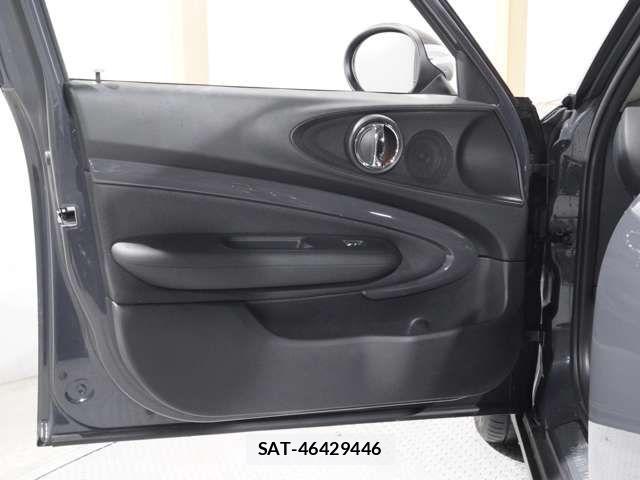 Bmw MINI 2019-10 7499742-13