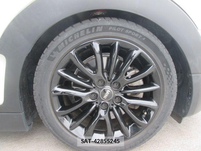 Bmw MINI 2018-05 8158080-15