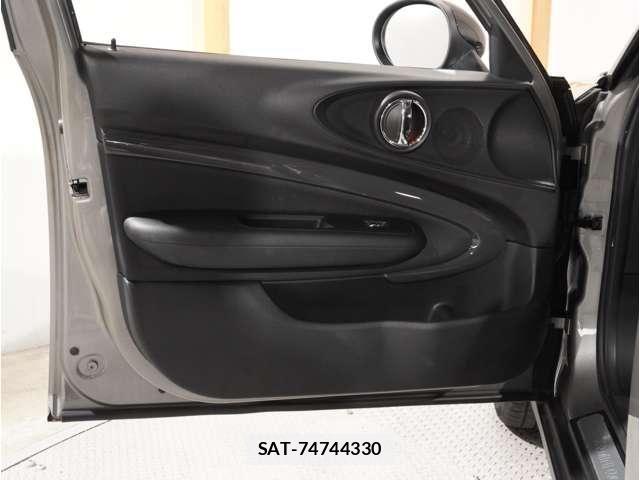 Bmw MINI 2018-12 8244726-13